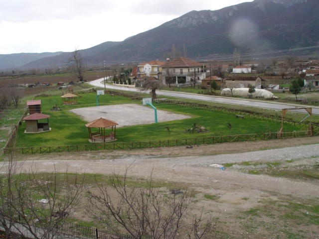 Κατασκευή πάρκου 2004